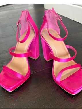 Torrid Hot Pink Strappy Block Heel Sandals 8W